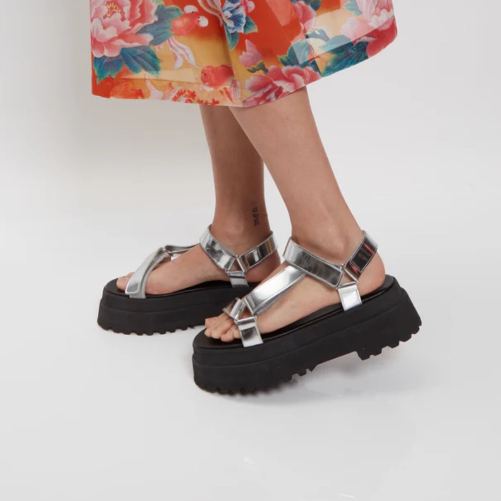Junya Watanabe Silver Sandals - 8.5
